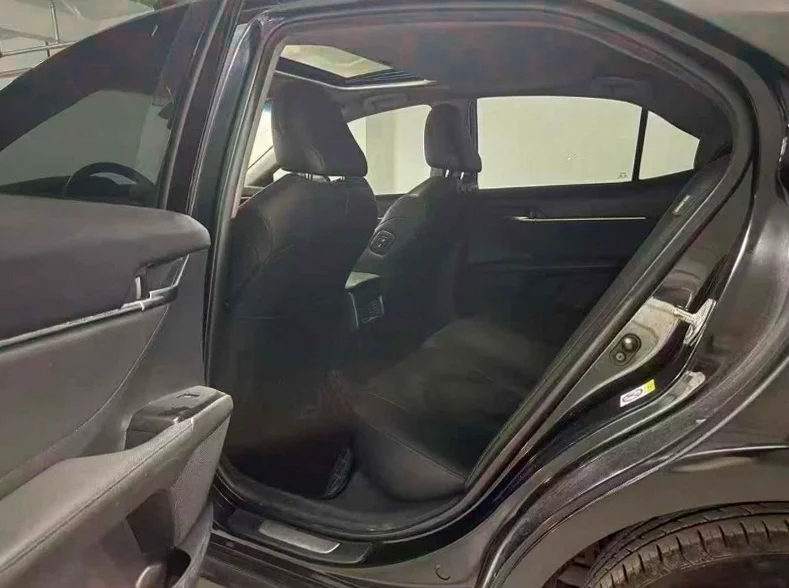 丰田凯美瑞 后面外观二