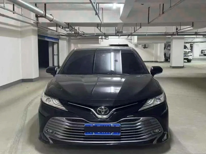 18年丰田凯美瑞自动2.0豪华版