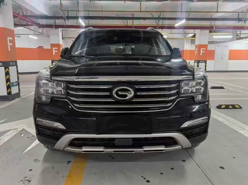 18年传祺GS8 2.0T两驱顶配