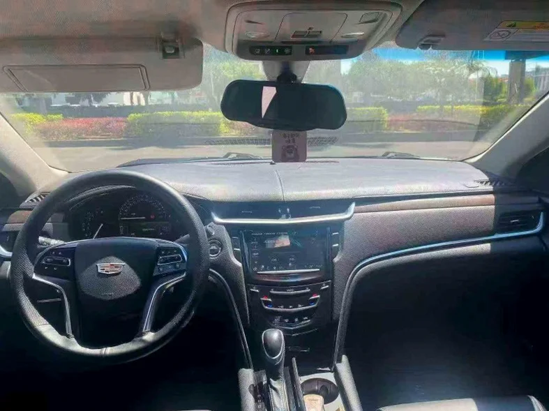 凯迪拉克XTS 后面外观三