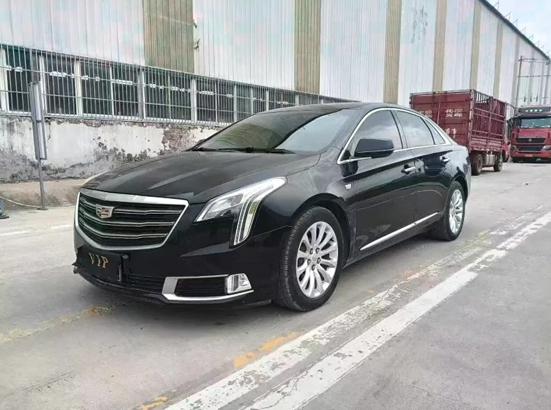 凯迪拉克XTS 正面外观二