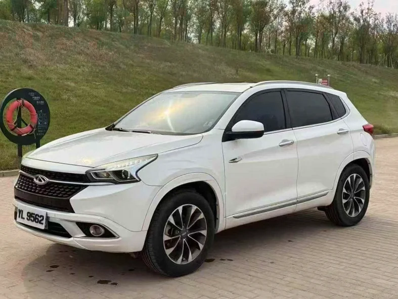 奇瑞瑞虎 正面外观三