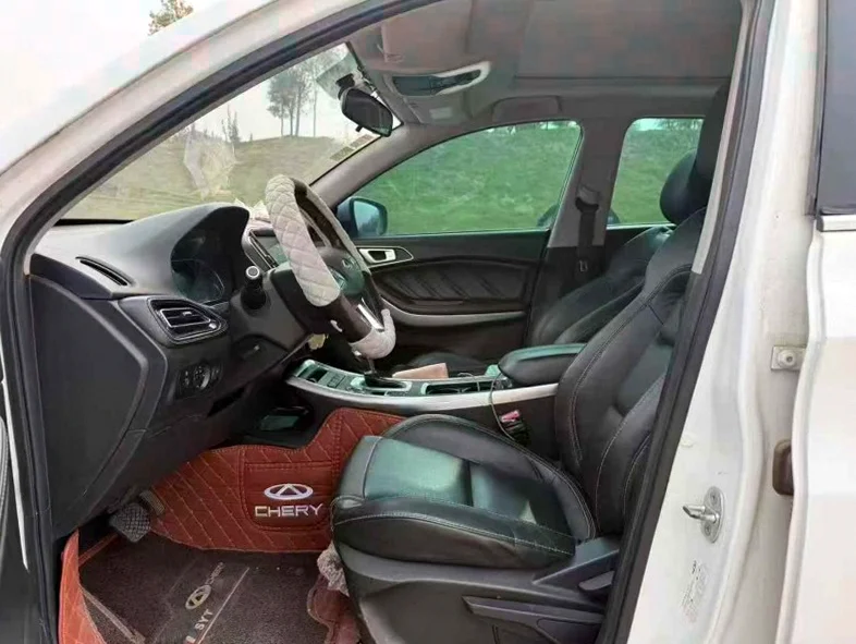 奇瑞瑞虎 后面外观一