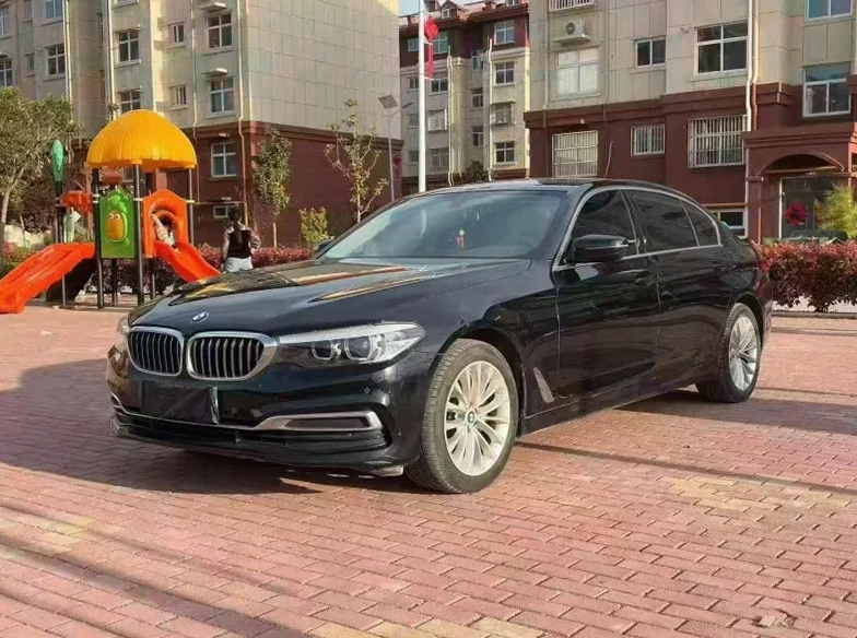 宝马5系 正面外观二