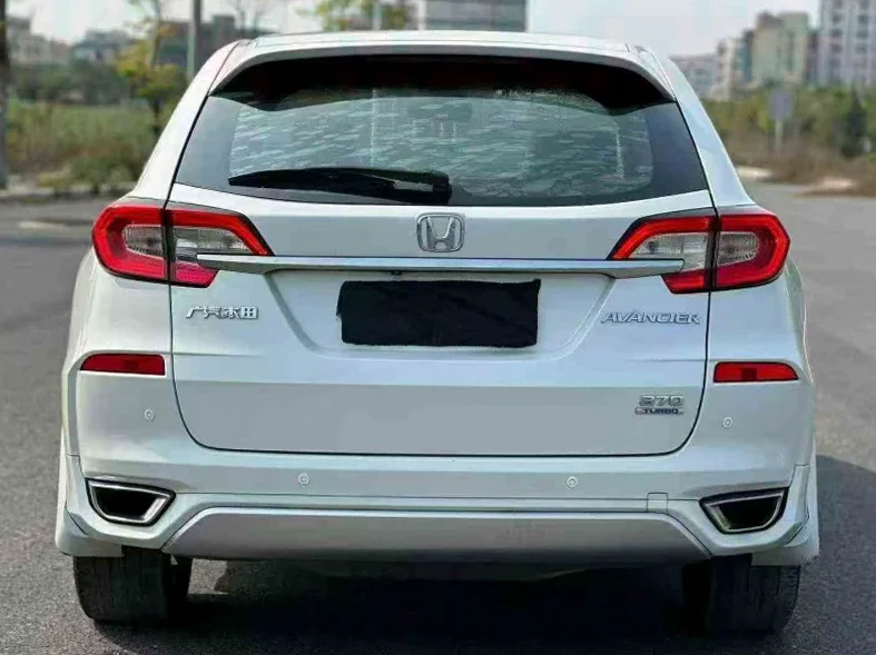 本田冠道 内饰后排