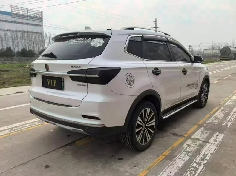 荣威ERX5 内饰后排