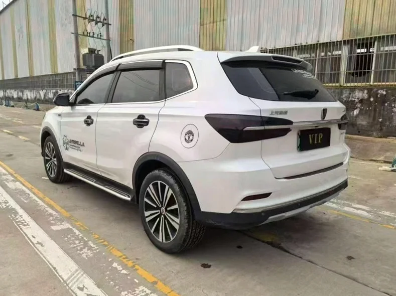 荣威ERX5 内饰前排