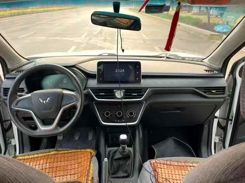 五菱汽车宏光 后面外观三