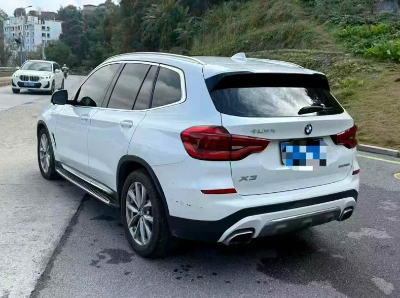 宝马X3 内饰前排