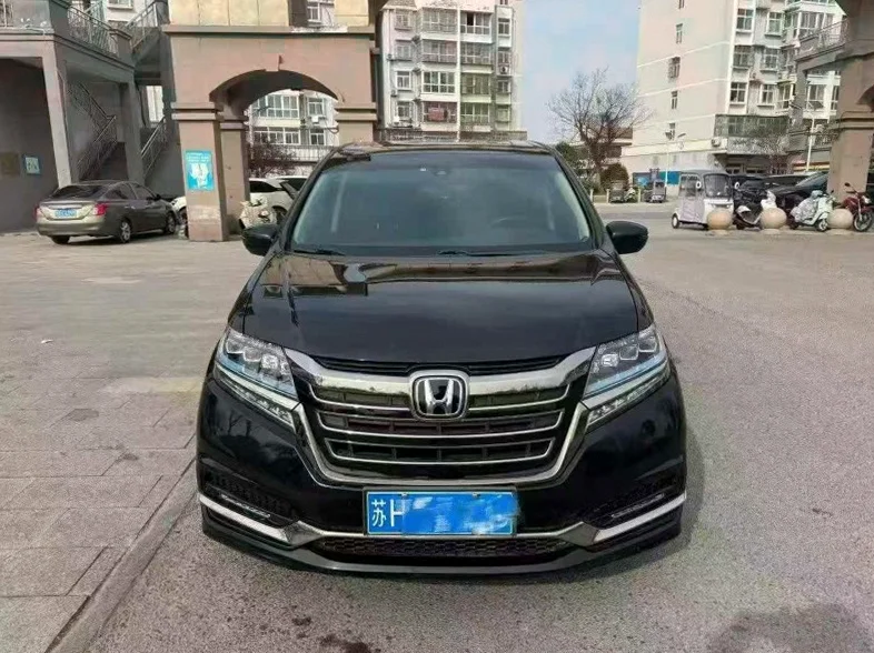 20年本田艾力绅混动豪华版