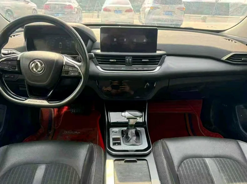 东风奕炫 后面外观三