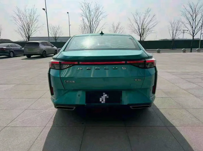 东风奕炫 驾驶室