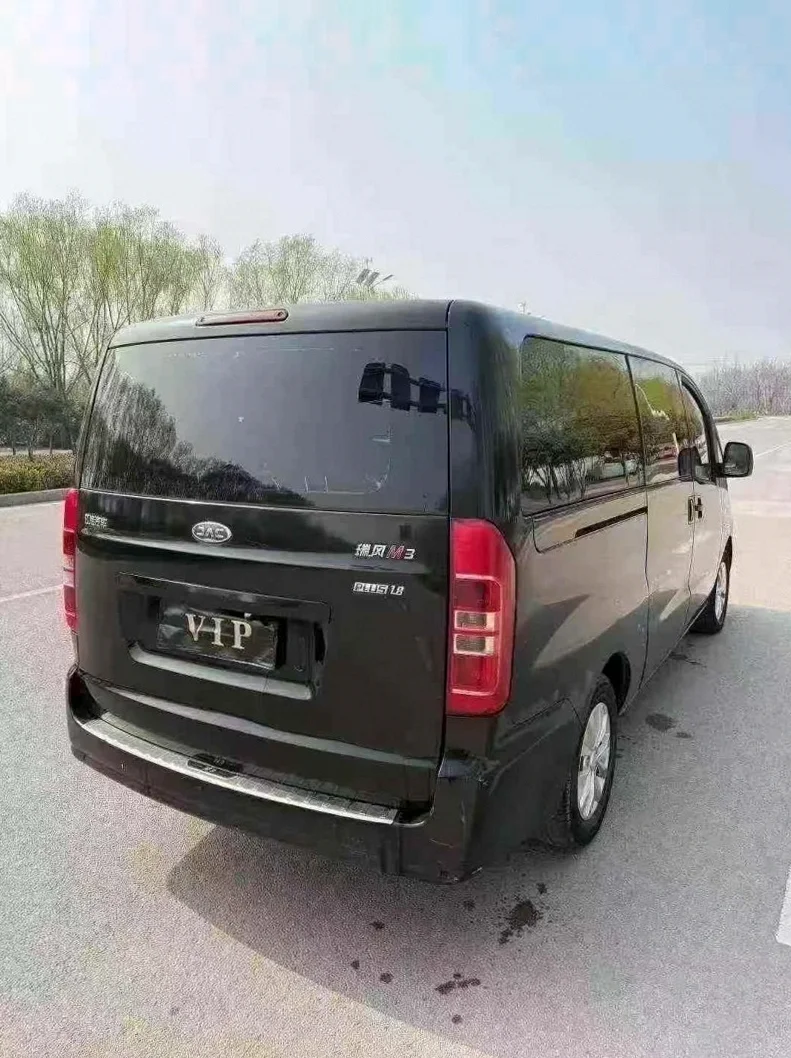 江淮瑞风 驾驶室