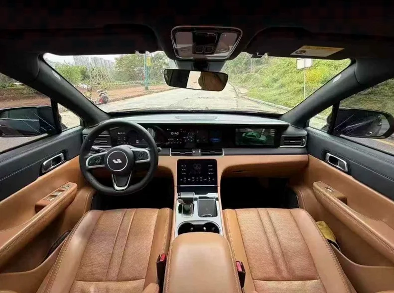 理想ONE 后面外观二