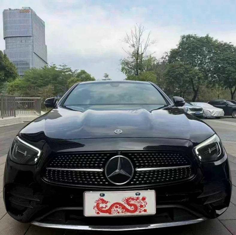 21年奔驰E300L运动时尚版