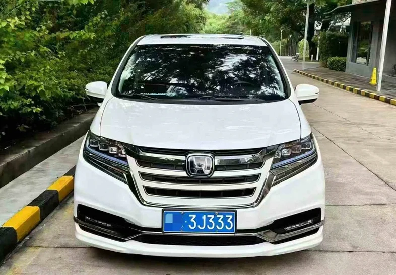 21年本田艾力绅顶配商务车