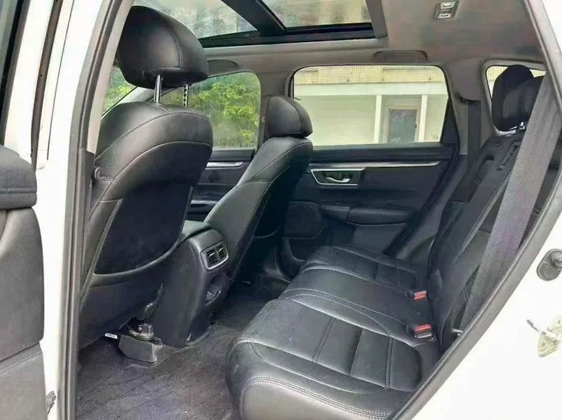 本田皓影 后面外观三