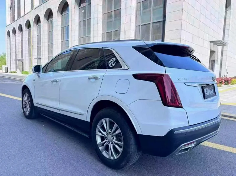 凯迪拉克XT5 内饰后排