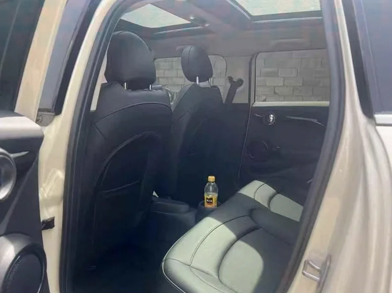 MINICooper 后面外观一