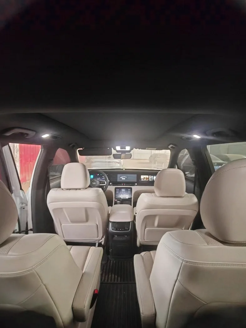 理想ONE 后面外观三