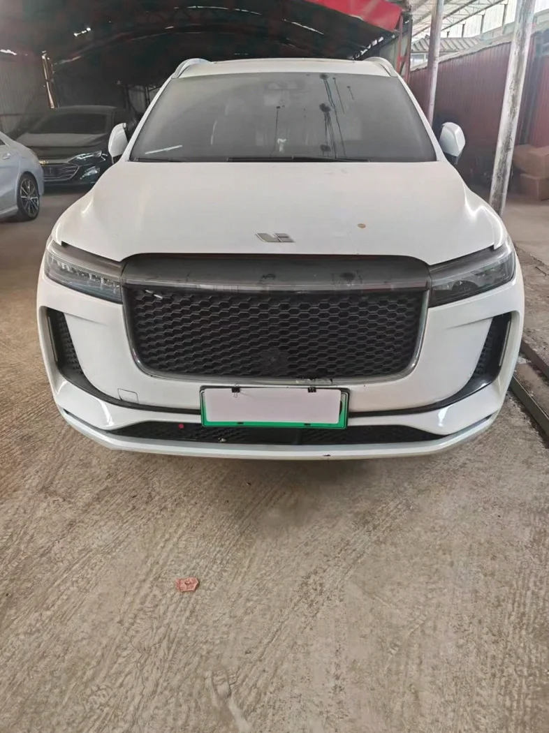 21年理想ONE 増程式六座SUV