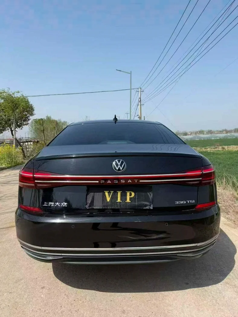 大众帕萨特 内饰前排