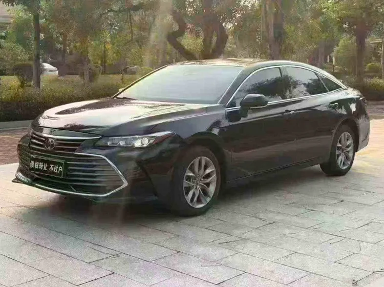 丰田亚洲龙 正面外观三