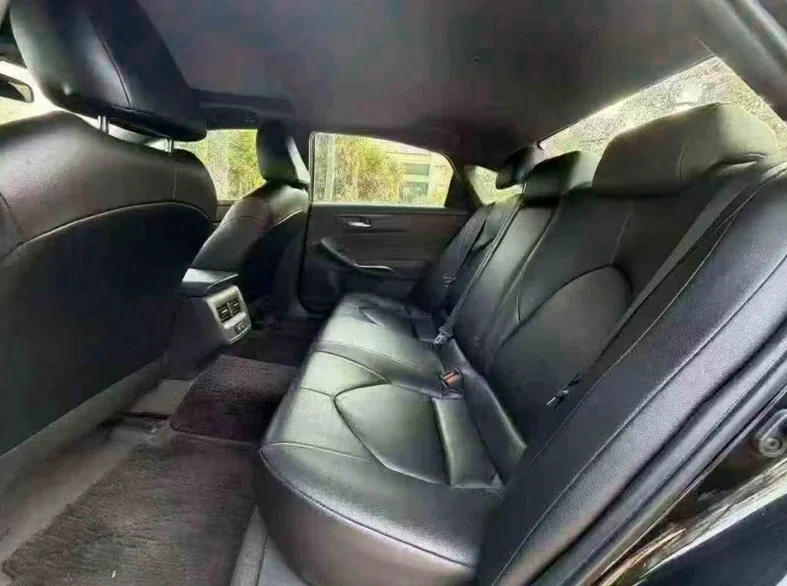 丰田亚洲龙 后面外观二