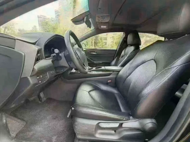 丰田亚洲龙 后面外观三