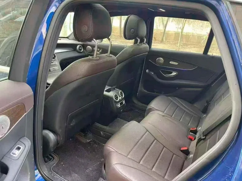 奔驰GLE 后面外观二