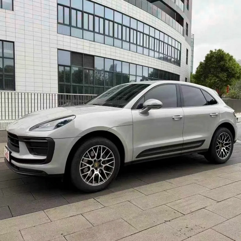 保时捷Macan 正面外观三