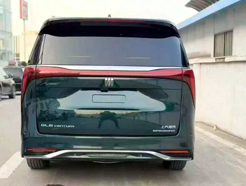 别克新世纪 驾驶室