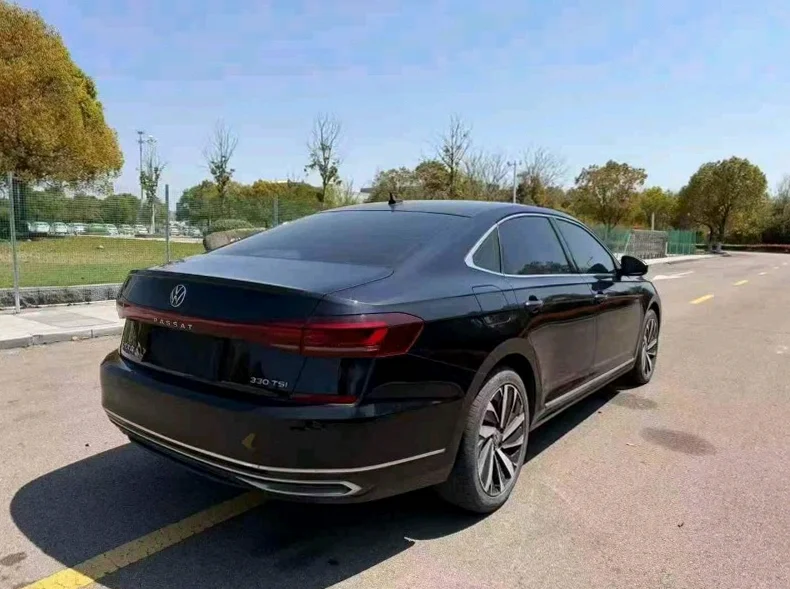 大众帕萨特 驾驶室