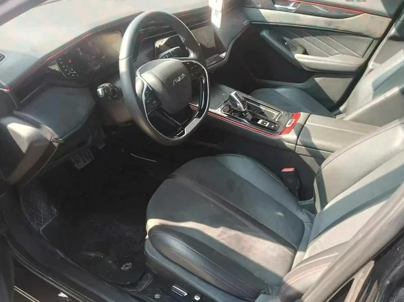 东风奕炫 后面外观一