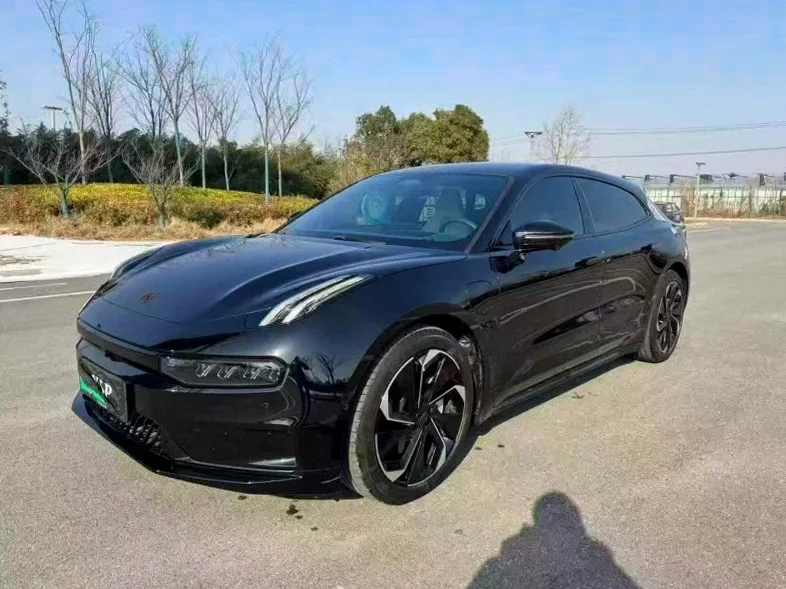 极氪汽车001 正面外观三