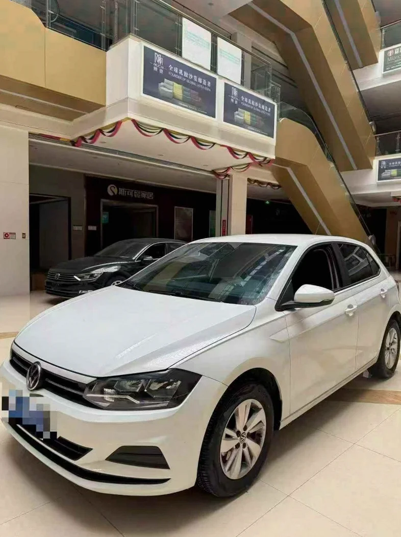 大众polo 正面外观三