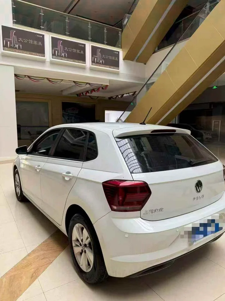 大众polo 内饰后排