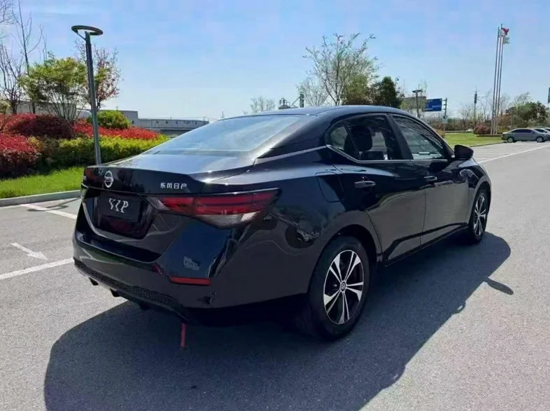 日产轩逸 驾驶室