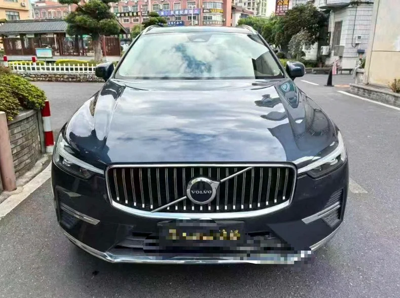 23年沃尔沃XC60四驱智逸豪华版