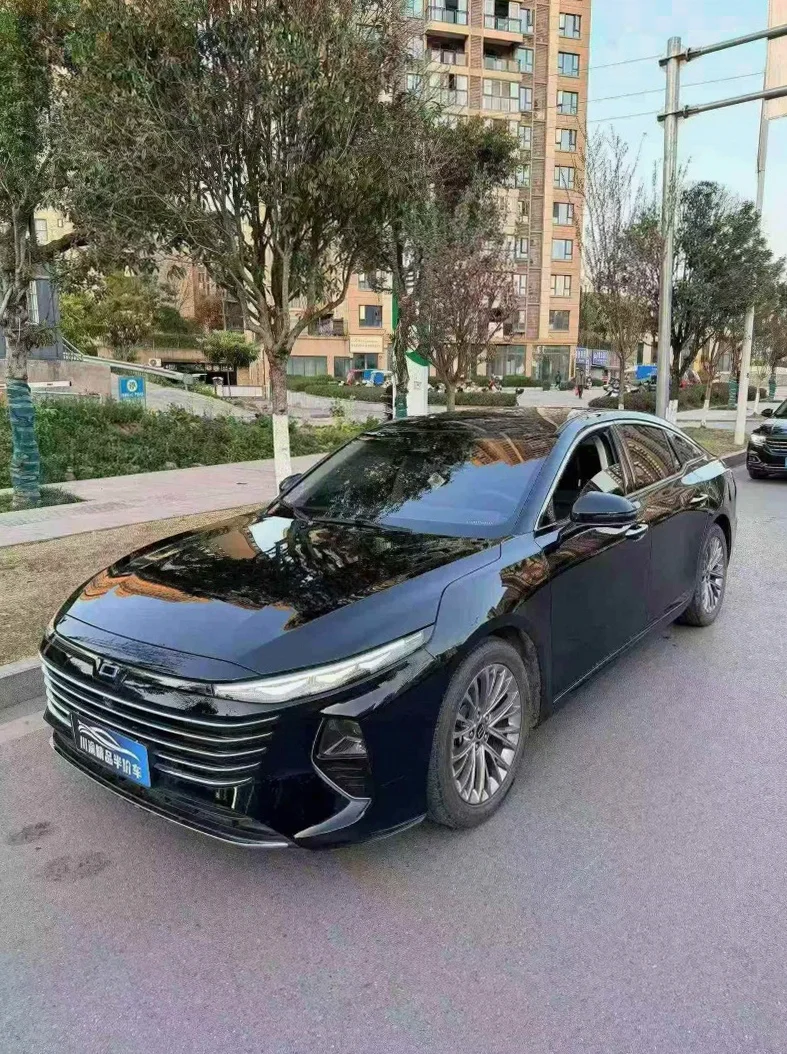 奔腾B70 正面外观三