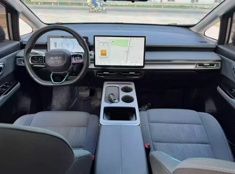 传祺埃安Y 后面外观三