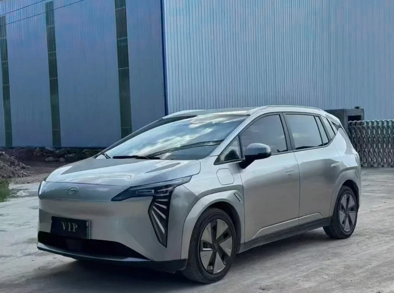 传祺埃安Y 正面外观二