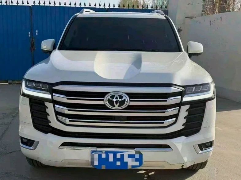 24年丰田兰德酷路泽新款3.5T