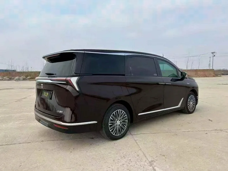 别克GL8 内饰后排