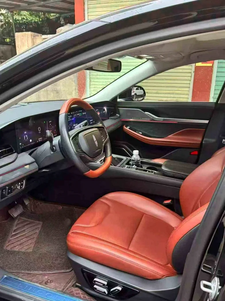 林肯Z 后面外观一