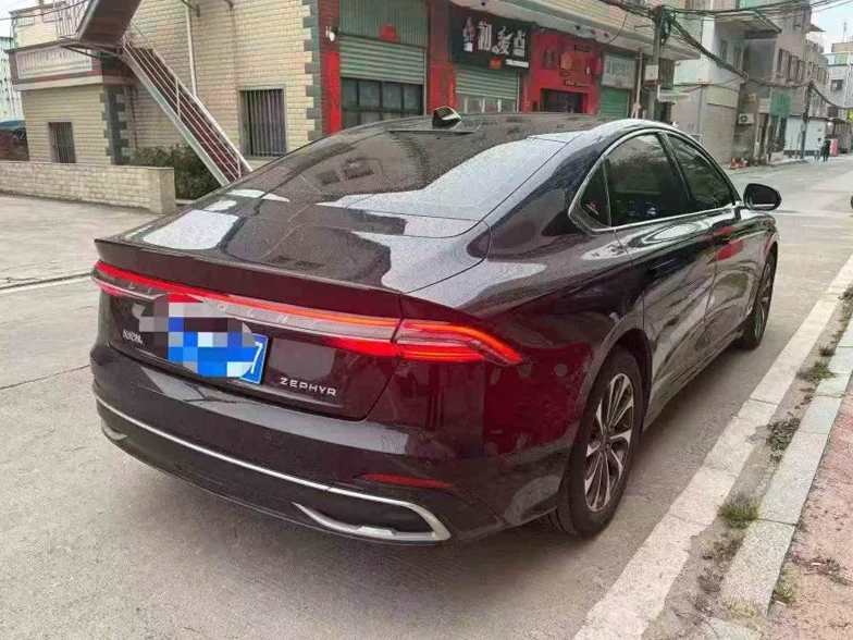 林肯Z 内饰后排