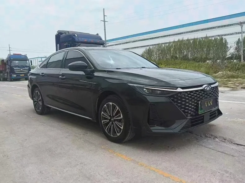 奇瑞风云 正面外观三