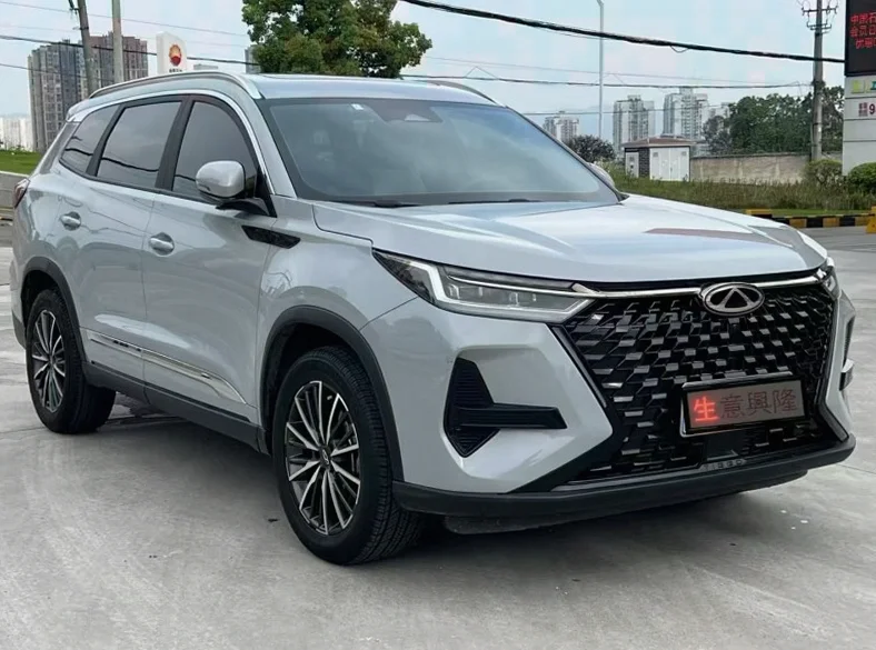 奇瑞瑞虎 正面外观二