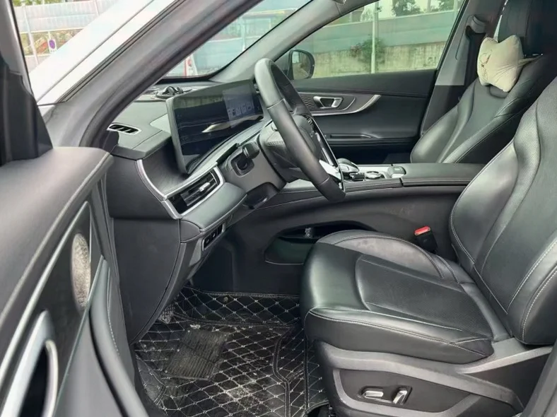 奇瑞瑞虎 正面外观三