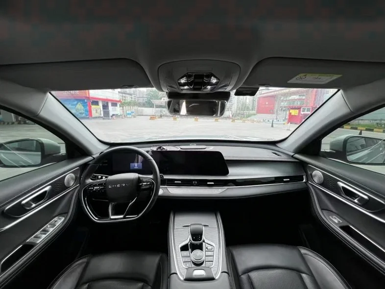 奇瑞瑞虎 后面外观一